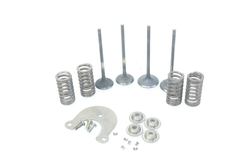 photo de SOUPAPE PEUGEOT GEOPOLIS 400 (2007 - 2013) - Zoom sullo stato d'uso