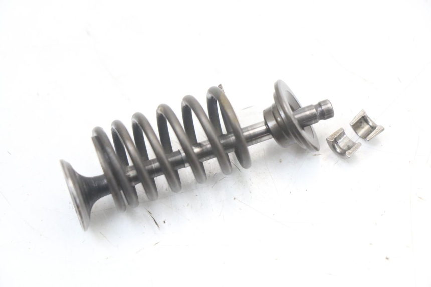 photo de VALVOLA ASPIRAZIONE KYMCO K-PW K-PIPE 50 (2012 - 2017) - Altra angolazione