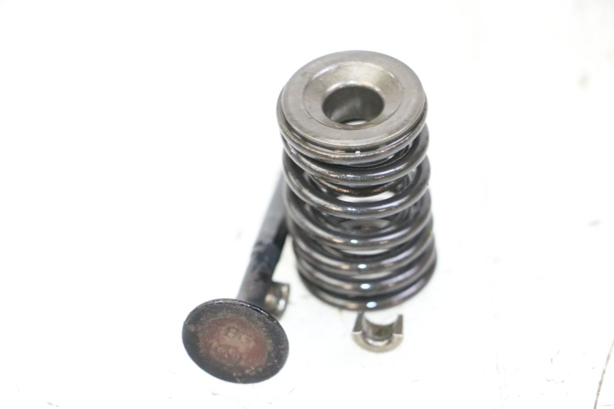 photo de VALVOLA ASPIRAZIONE KYMCO AGILITY 4T 50 (2018 - 2022) - Dettaglio del componente