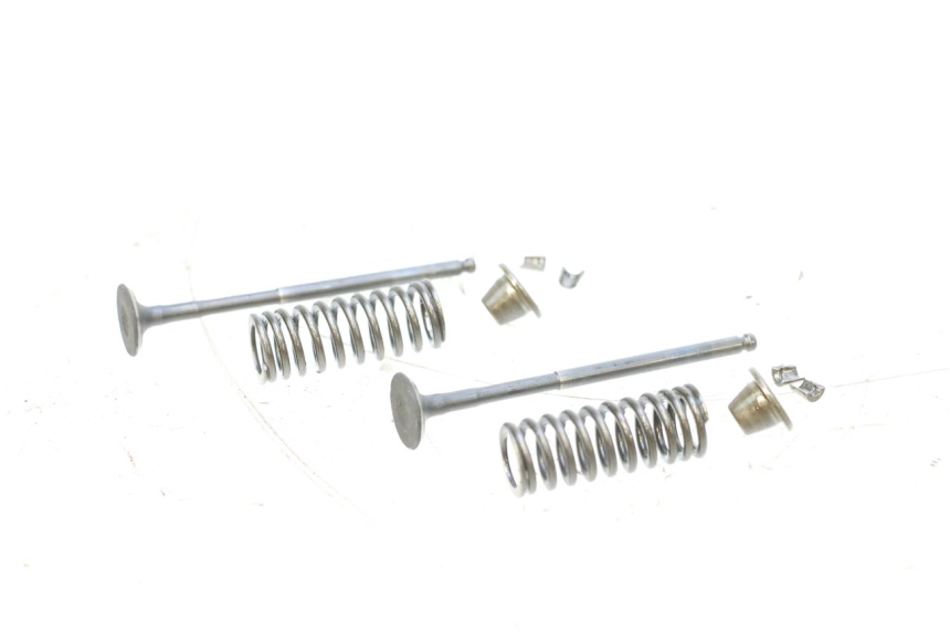 photo de VALVOLA ASPIRAZIONE YAMAHA NEOS NEO'S 4T 50 (2008 - 2016) - Zoom sullo stato d'uso