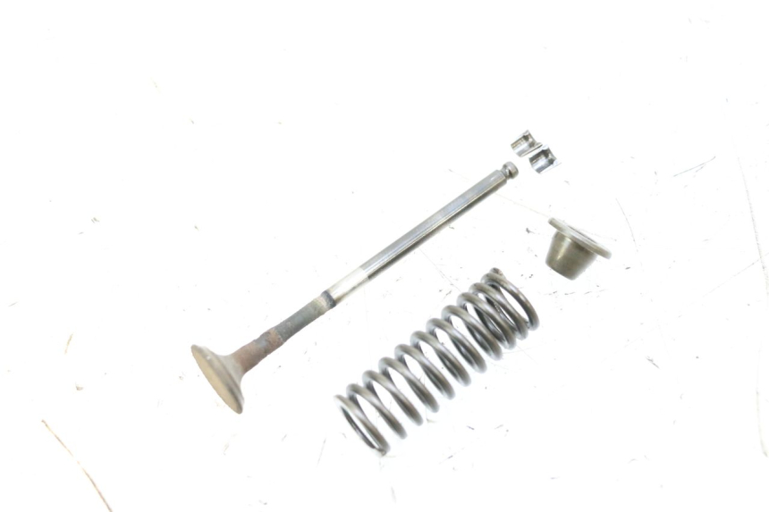 photo de VALVOLA ASPIRAZIONE YAMAHA NEOS NEO'S 4T 50 (2008 - 2016) - Dettagli dei punti di fissaggio