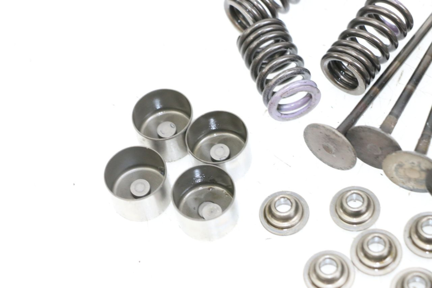 photo de VALVOLA ASPIRAZIONE KAWASAKI NINJA 400 (2018 - 2023) - Altra angolazione