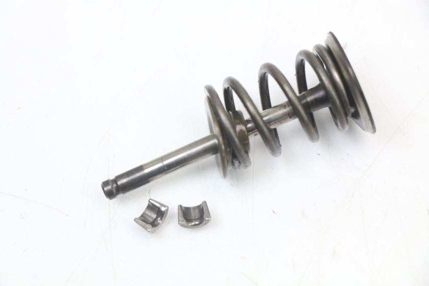 photo de VALVOLA ASPIRAZIONE APOLLO RFZ 140 - Primo piano tecnico