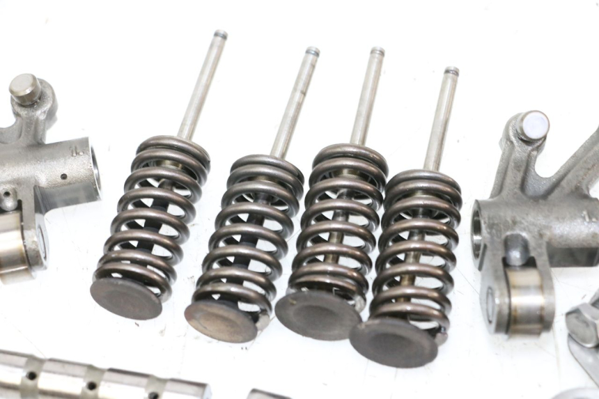 photo de VALVOLA ASPIRAZIONE PEUGEOT SATELIS 125 (2010 - 2012) - Dettaglio del componente