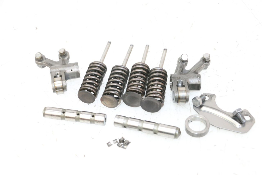 photo de VALVOLA ASPIRAZIONE PEUGEOT SATELIS 125 (2010 - 2012) - Zoom sullo stato d'uso