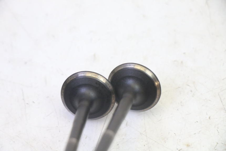 photo de VALVOLA ASPIRAZIONE YAMAHA X-MAX XMAX 125 (2010 - 2013) - Zoom sullo stato d'uso