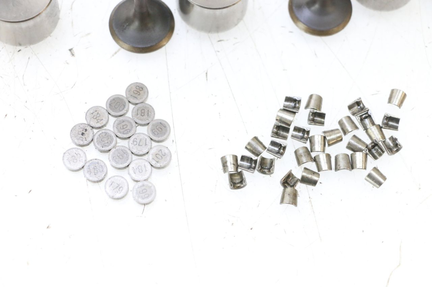 photo de VALVOLA ASPIRAZIONE YAMAHA XJ6 600 (2008 - 2016) - Ricambio usato controllato