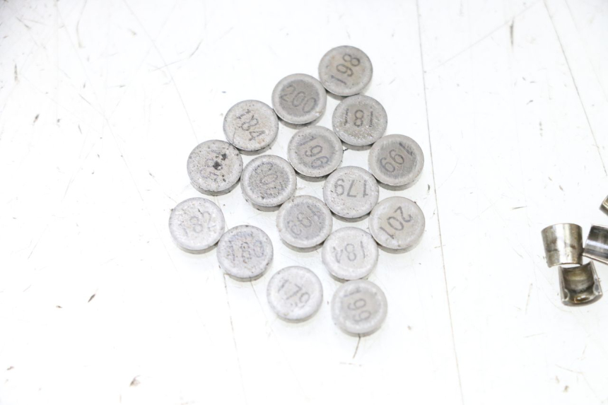 photo de VALVOLA ASPIRAZIONE YAMAHA XJ6 600 (2008 - 2016) - Marcature e riferimenti originali