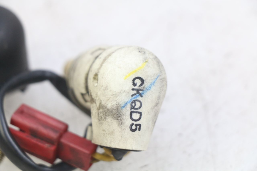 photo de AVVIATORE AUTOMATICO SUZUKI BURGMAN 650 (2002 - 2004) - Primo piano tecnico