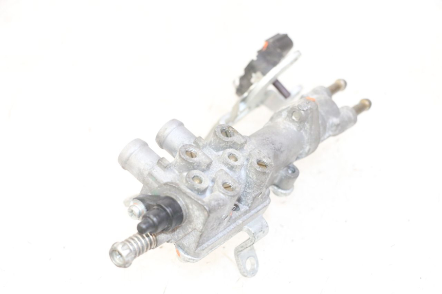 photo de ARIA STARTER YAMAHA XJ6 ABS 600 (2008 - 2016) - Primo piano tecnico