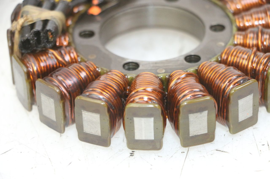 photo de STATORE HONDA CB R 1000 (2018 - 2023) - Ricambio usato controllato