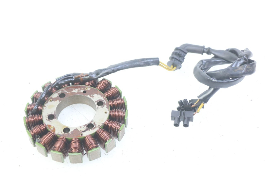 photo de STATOR HONDA CBF 500 (2004 - 2007) - Primo piano tecnico