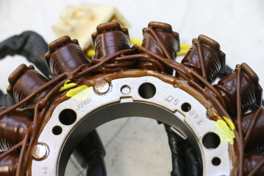 photo de STATOR GILERA GP 800 (2007 - 2013) - Dettagli dei punti di fissaggio