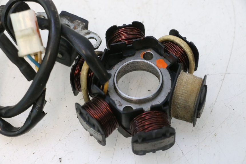 photo de STATORE PEUGEOT LUDIX 50 (2008 - 2017) - Altra angolazione