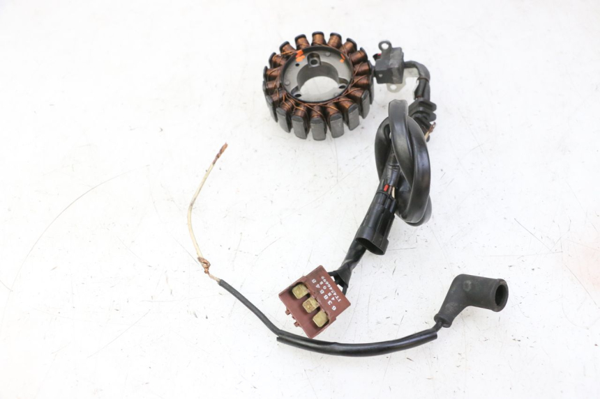 photo de STATOR PIAGGIO MP3 RL 250 (2006 - 2010) - Altra vista dell'articolo