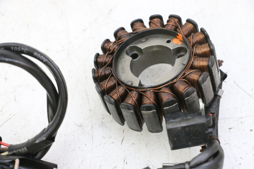 photo de STATOR PIAGGIO MP3 RL 250 (2006 - 2010) - Marcature e riferimenti originali