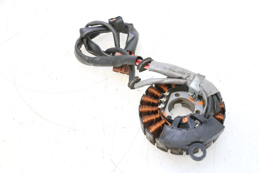 photo de STATORE HONDA PCX (JF57/JF64) 125 (2014 - 2018) - Primo piano tecnico
