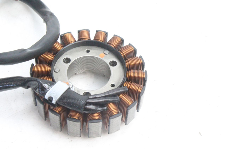 photo de STATORE PEUGEOT SATELIS 125 (2006 - 2009) - Zoom sullo stato d'uso