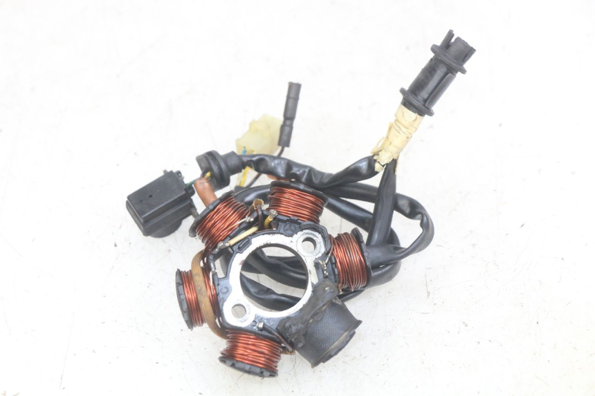 photo de STATOR PEUGEOT SPEEDFIGHT LC 50 (1996 - 2002) - Vista principale