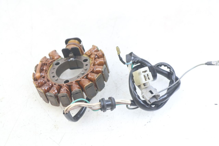 photo de STATOR YAMAHA SR 125 (1982 - 2003) - Altra angolazione