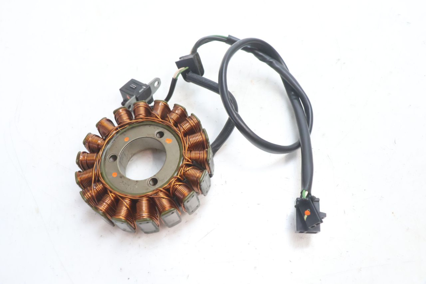 photo de STATORE SUZUKI SV S 650 (2003 - 2009) - Vista principale