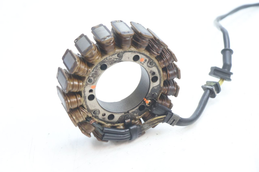 photo de STATORE HONDA XRV AFRICA TWIN 750 (1990 - 1992) - Zoom sullo stato d'uso