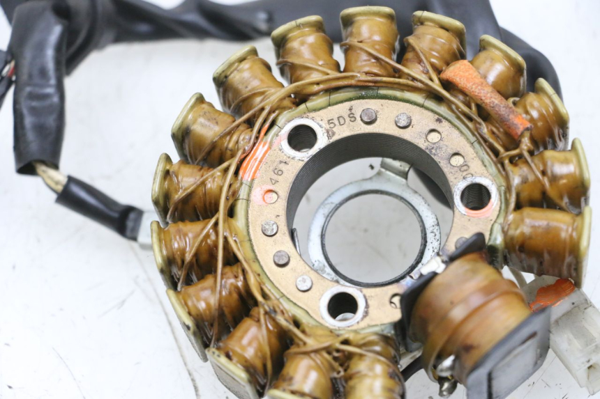 photo de STATORE YAMAHA YP MAJESTY 125 (2002 - 2006) - Primo piano tecnico