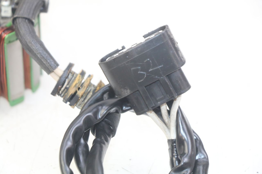 photo de STATOR YAMAHA YZF R1 1000 (2007 - 2008) - Zoom sullo stato d'uso