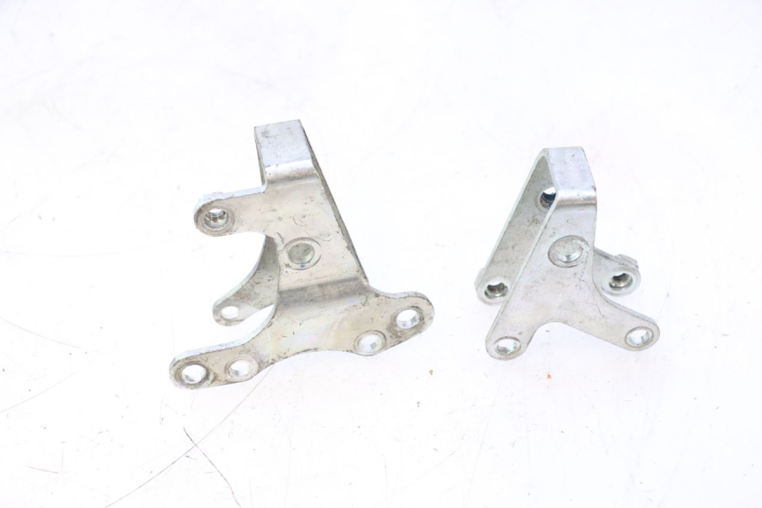 photo de AMMORTIZZATORE STAFFA PIAGGIO MP3 HPE 530 (2022 - 2026) - Dettaglio del componente