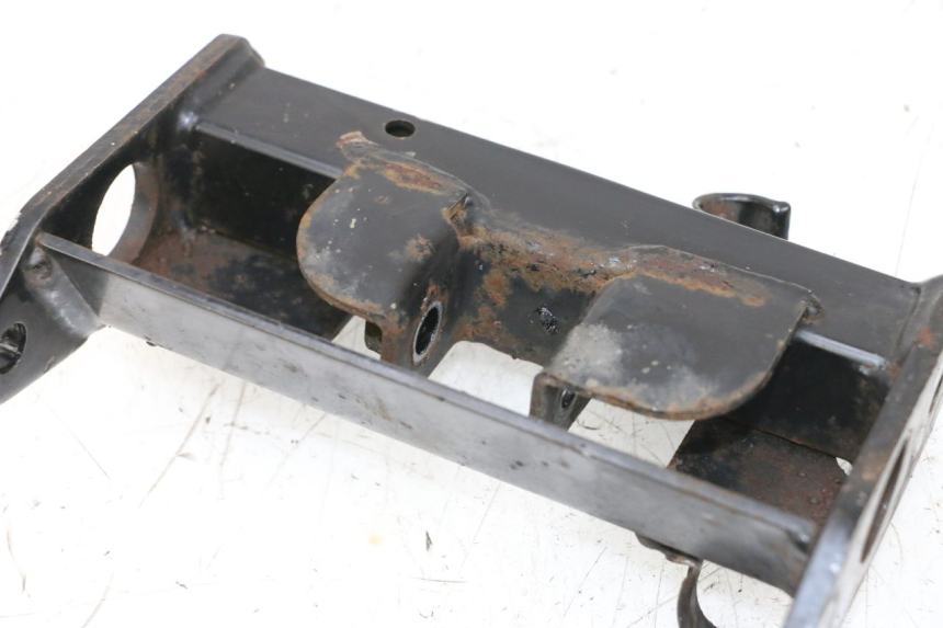 photo de AMMORTIZZATORE STAFFA HONDA NSR R 125 (1994 - 2003) - Altra angolazione