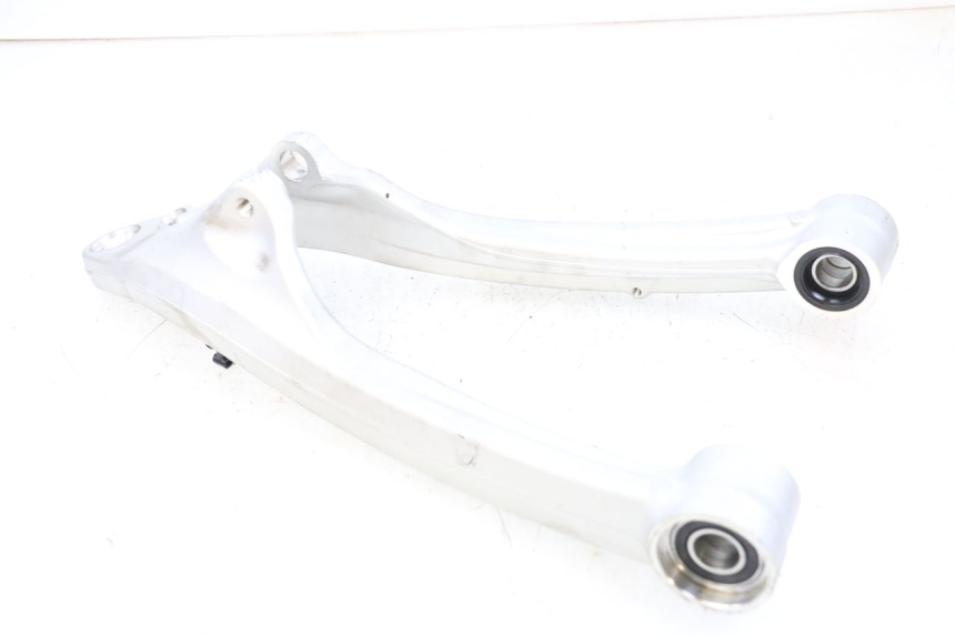 photo de AMMORTIZZATORE STAFFA BMW R GS 1250 (2021 - 2024) - Dettagli dei punti di fissaggio