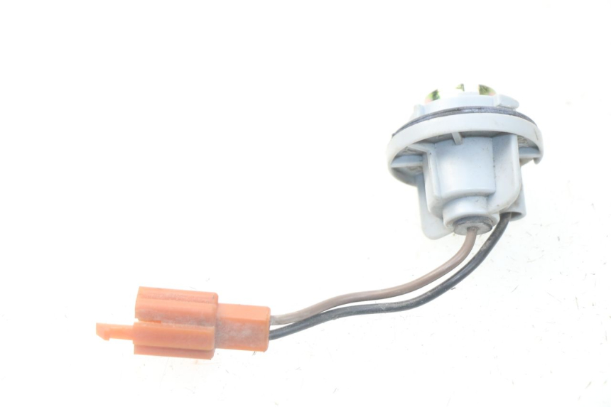 photo de SUPPORTO LAMPADINA YAMAHA CYGNUS X INJECTION 125 (2007 - 2013) - Dettaglio del componente