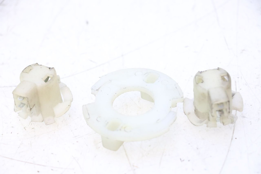 photo de SUPPORT LAMPADINA PEUGEOT ELYSTAR 50 (2002 - 2014) - Dettaglio del componente