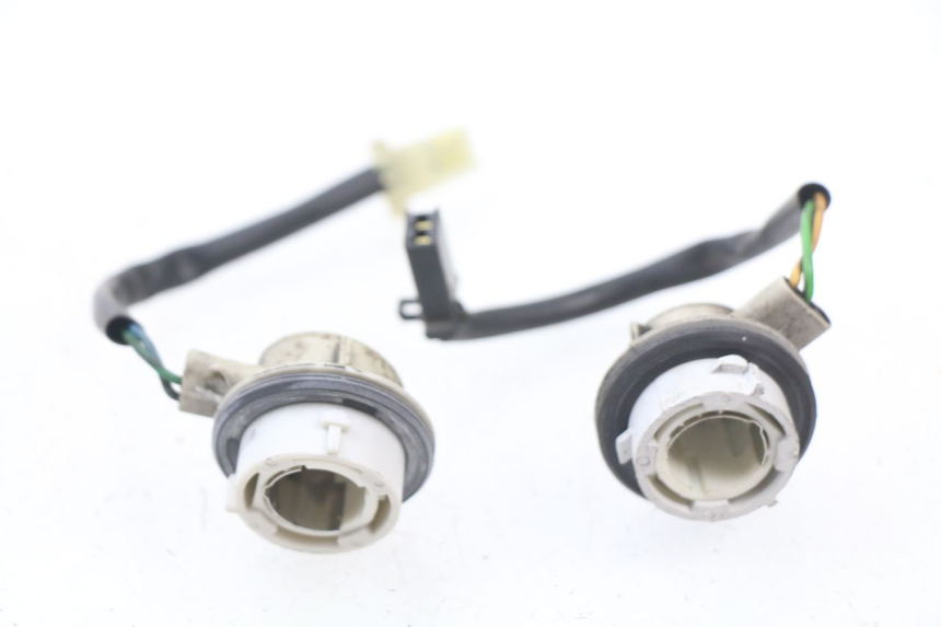 photo de SUPPORTO LAMPADINA HONDA FES PANTHEON 125 (2003 - 2007) - Vista principale