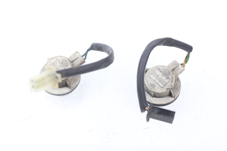 photo de SUPPORTO LAMPADINA HONDA FES PANTHEON 125 (2003 - 2007) - Zoom sullo stato d'uso