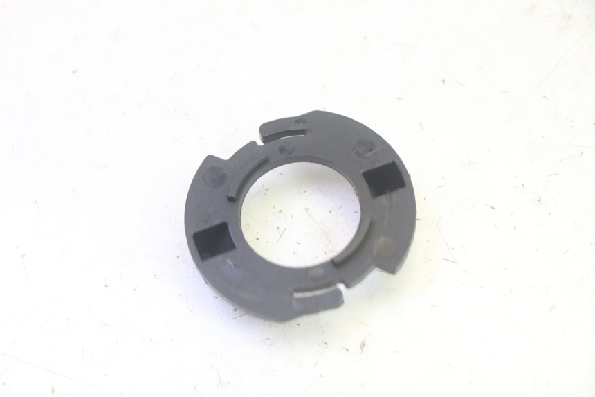 photo de PORTALAMPADA PIAGGIO FLY 4T 50 (2013 - 2017) - Zoom sullo stato d'uso