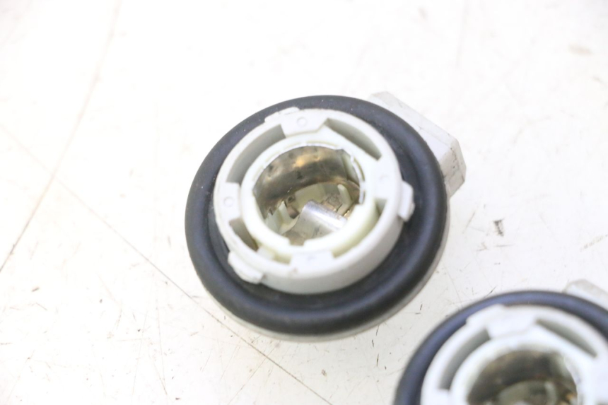photo de SUPPORTO LAMPADINA GILERA GP 800 (2007 - 2013) - Dettaglio del componente