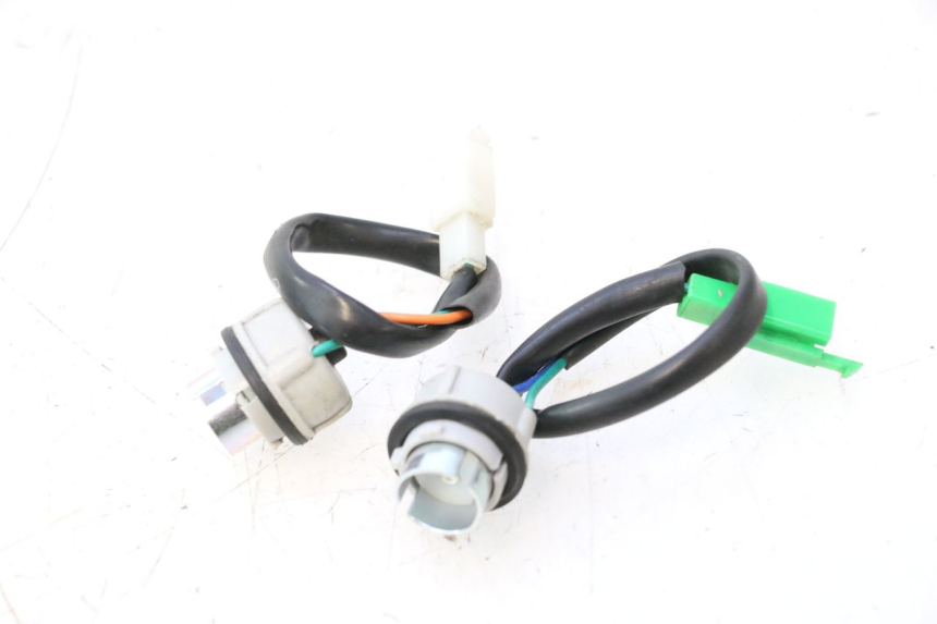 photo de PORTALAMPADA PEUGEOT KISBEE 4T 50 (2010 - 2017) - Dettaglio del componente
