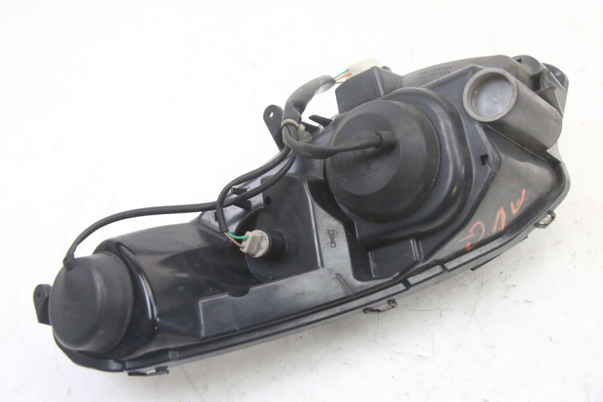 photo de PORTALAMPADA PEUGEOT SATELIS COMPRESSOR K15 125 (2006 - 2009) - Stato della superficie e materiale
