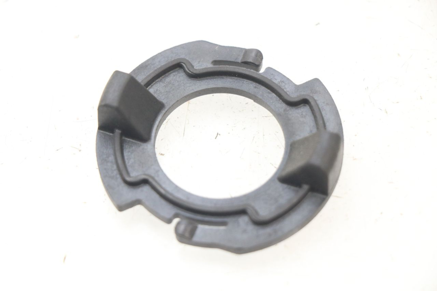 photo de SUPPORTO LAMPADINA PIAGGIO PRIMAVERA 125 (2013 - 2021) - Vista principale