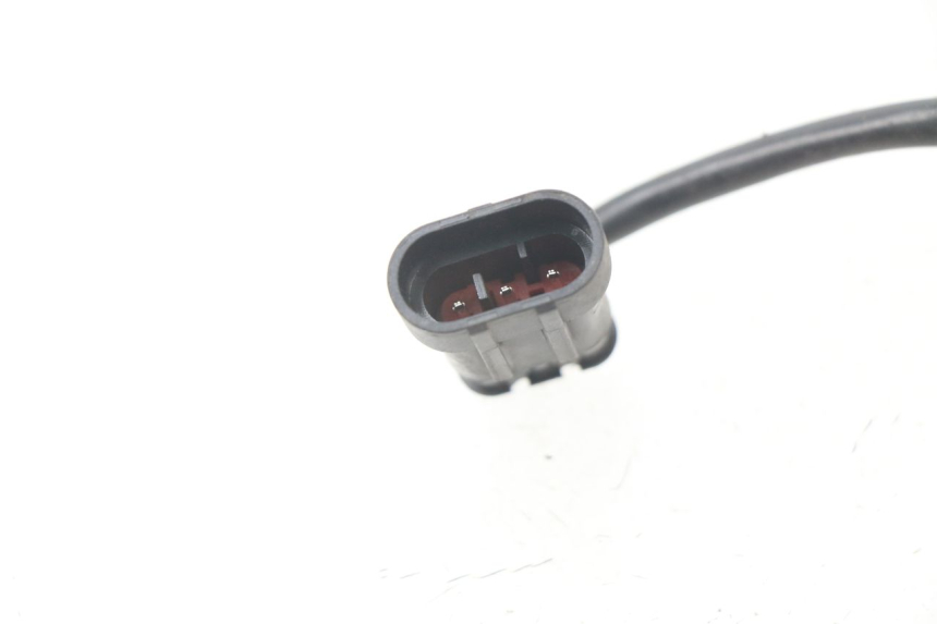 photo de SUPPORTO LAMPADINA PIAGGIO VESPA GTS IE ABS 300 (2016 - 2018) - Zoom sullo stato d'uso