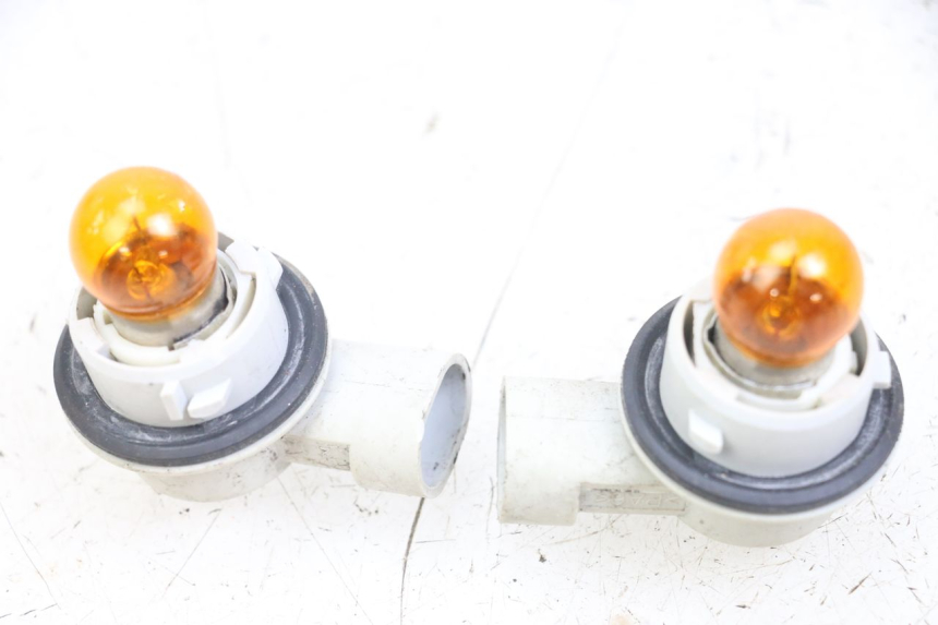 photo de SUPPORTO LAMPADA PIAGGIO X10 125 (2012 - 2017) - Vista principale