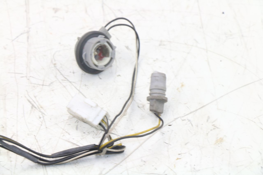 photo de SUPPORTO LAMPADINA PIAGGIO XEVO - X EVO 125 (2007 - 2017) - Vista d'insieme del prodotto