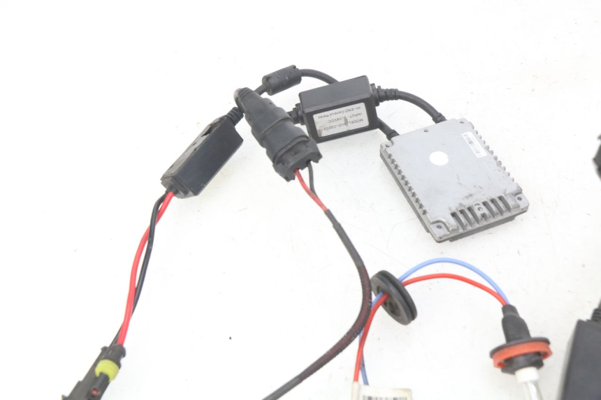 photo de SUPPORTO LAMPADINA YAMAHA XP T-MAX TMAX ABS 530 (2012 - 2015) - Zoom sullo stato d'uso