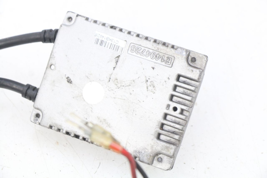 photo de SUPPORTO LAMPADINA YAMAHA XP T-MAX TMAX ABS 530 (2012 - 2015) - Altra angolazione