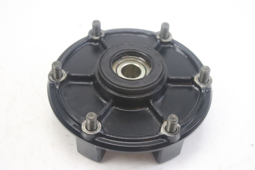 photo de SUPPORTO CORONA YAMAHA FZS FAZER 600 (1998 - 2001) - Dettagli dei punti di fissaggio