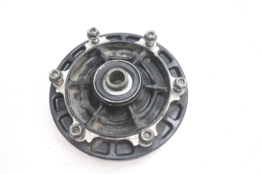 photo de CORONA SUPPORTO KAWASAKI GPX F ZX750F 750 (1986 - 1990) - Zoom sullo stato d'uso