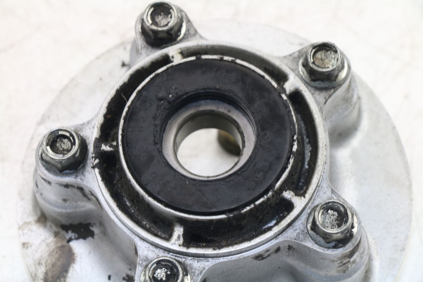 photo de SUPPORT CORONA SUZUKI GSF N BANDIT 650 (2005 - 2006) - Primo piano tecnico