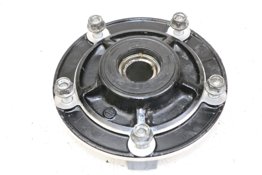 photo de CORONA SUPPORTO SUZUKI GSR 750 (2011 - 2017) - Dettaglio del componente