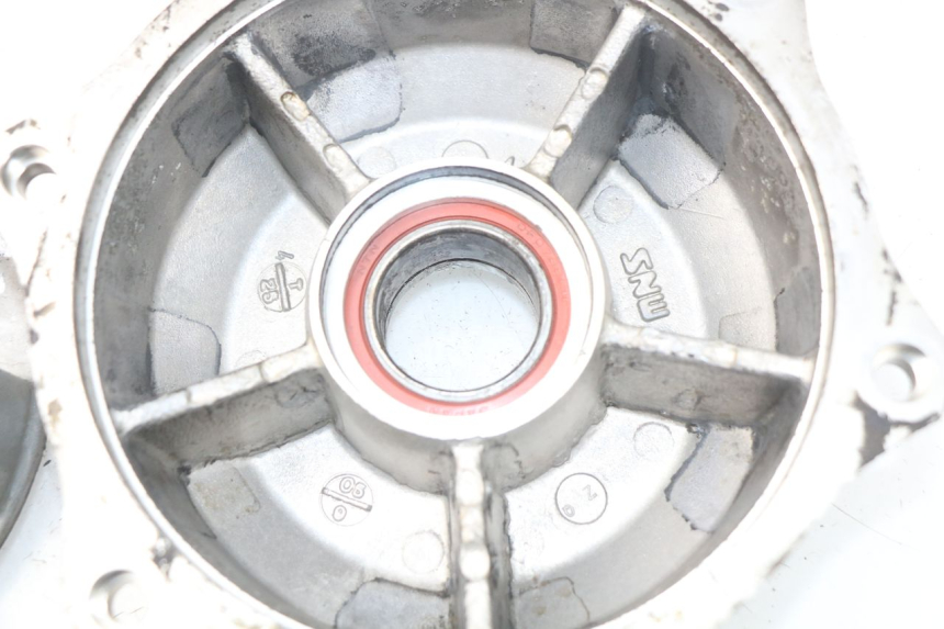 photo de SUPPORTO CORONA TRIUMPH SPRINT ST ABS 1050 (2005 - 2007) - Zoom sullo stato d'uso